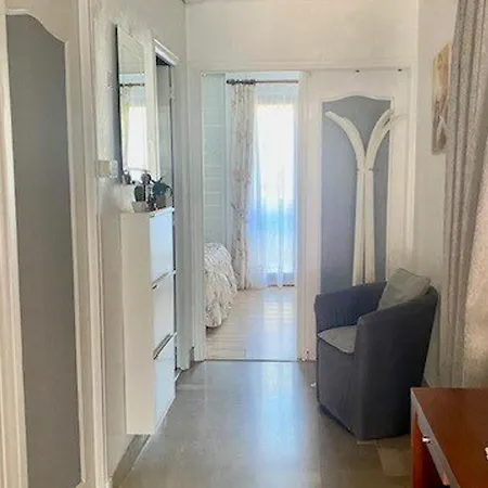 F2 Avec Terrasse, Parking, Et Wifi - A 600m Des Thermes D'amelie-les-bains - Fr-1-703-129 Apartment *